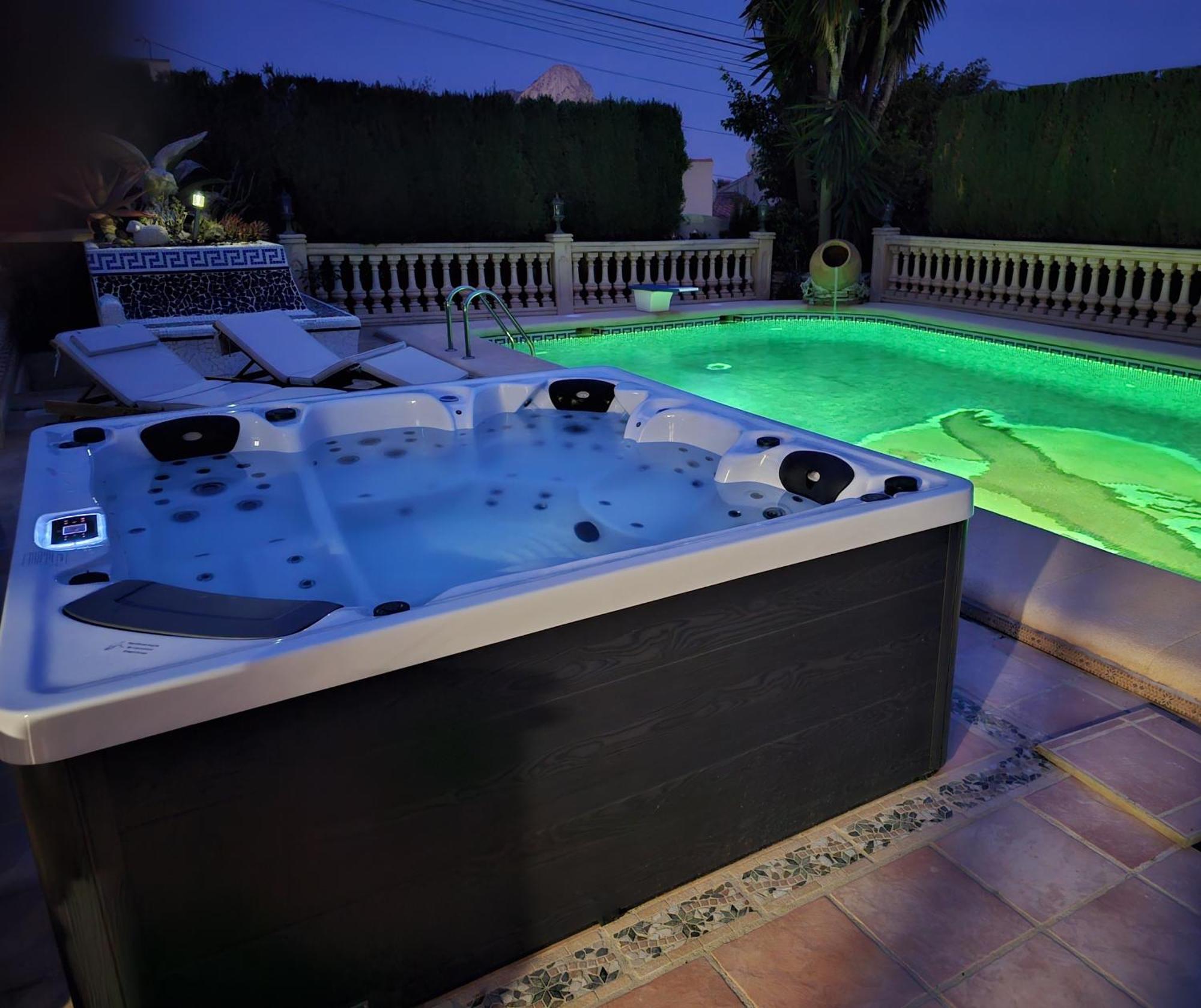 Luxury Villa - Pool, Hot Tub, Aircon, Tvs, Home Cinema, Office, Gbit Internet, Sports Equipment Κάλπε Εξωτερικό φωτογραφία