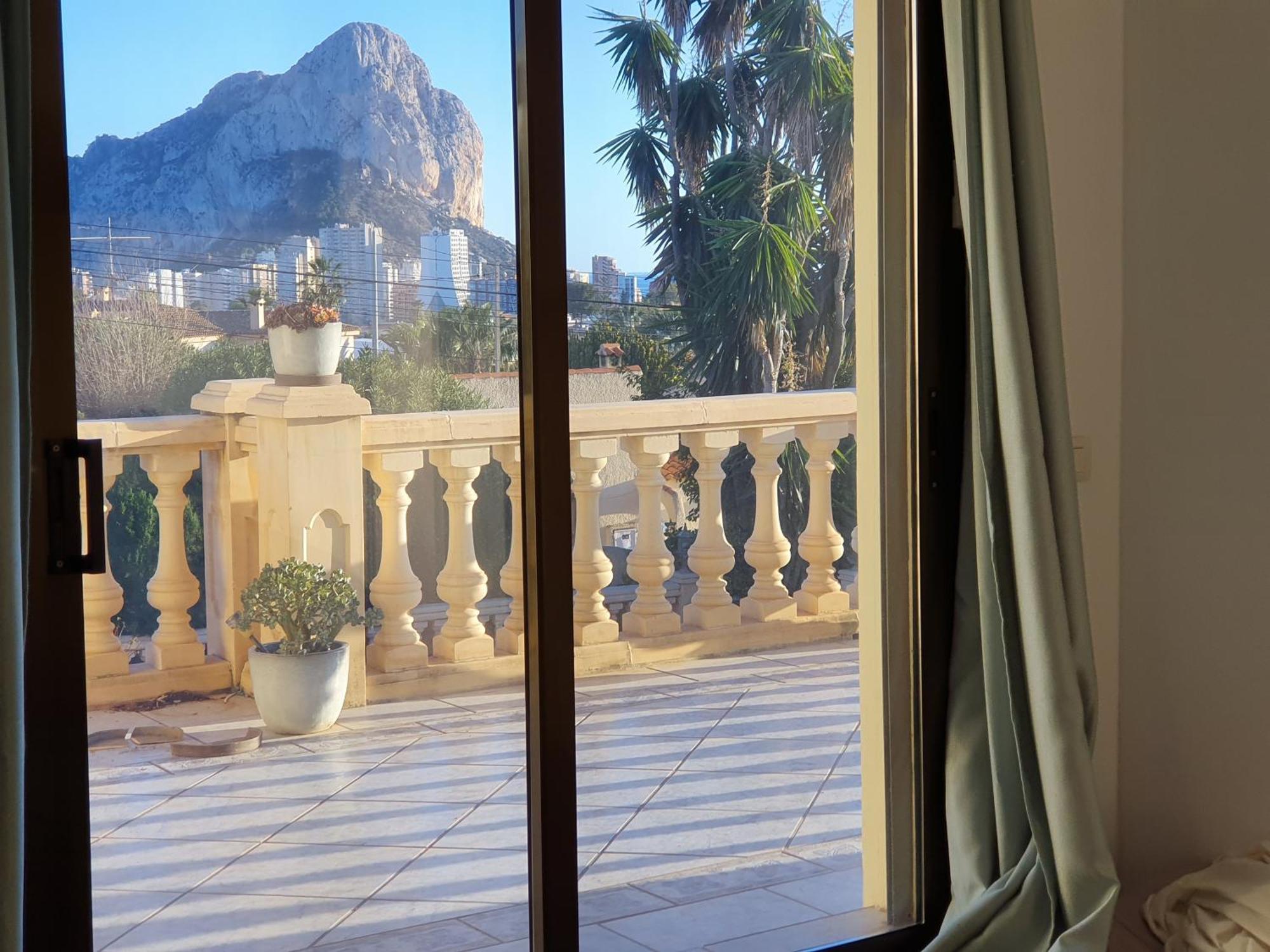 Luxury Villa - Pool, Hot Tub, Aircon, Tvs, Home Cinema, Office, Gbit Internet, Sports Equipment Κάλπε Εξωτερικό φωτογραφία
